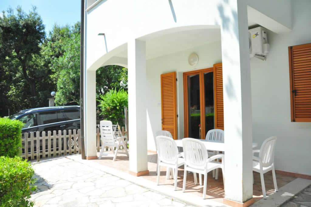Residence Villa Clara San Vincenzo Exterior foto